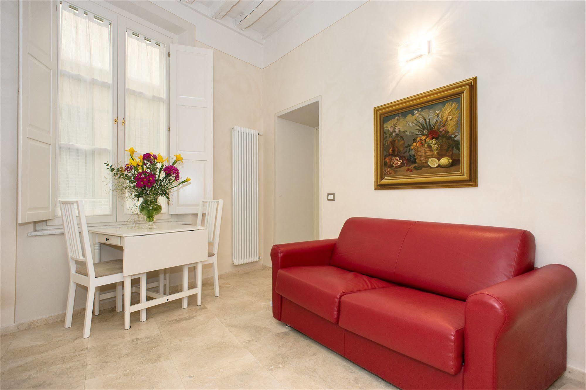 Relais Dei Mercanti B&B And Suites Pisa Exterior photo